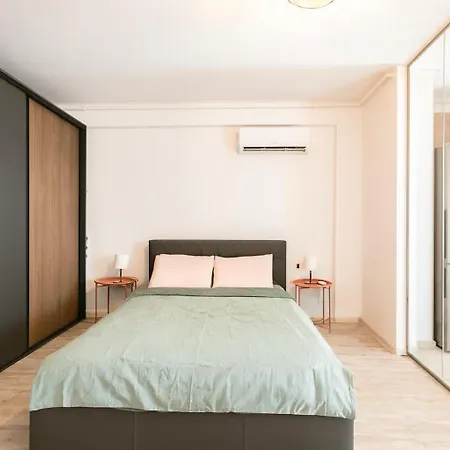 Central Riverside Studio 71 Plus Free Parking-3